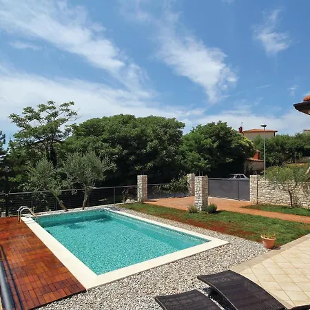 Vakantiehuis Cozy In Umag With Wifi *