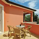 Holiday home 4 Bedroom Awesome In