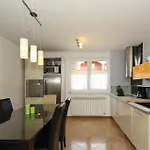 Holiday home 4 Bedroom Awesome In Umag